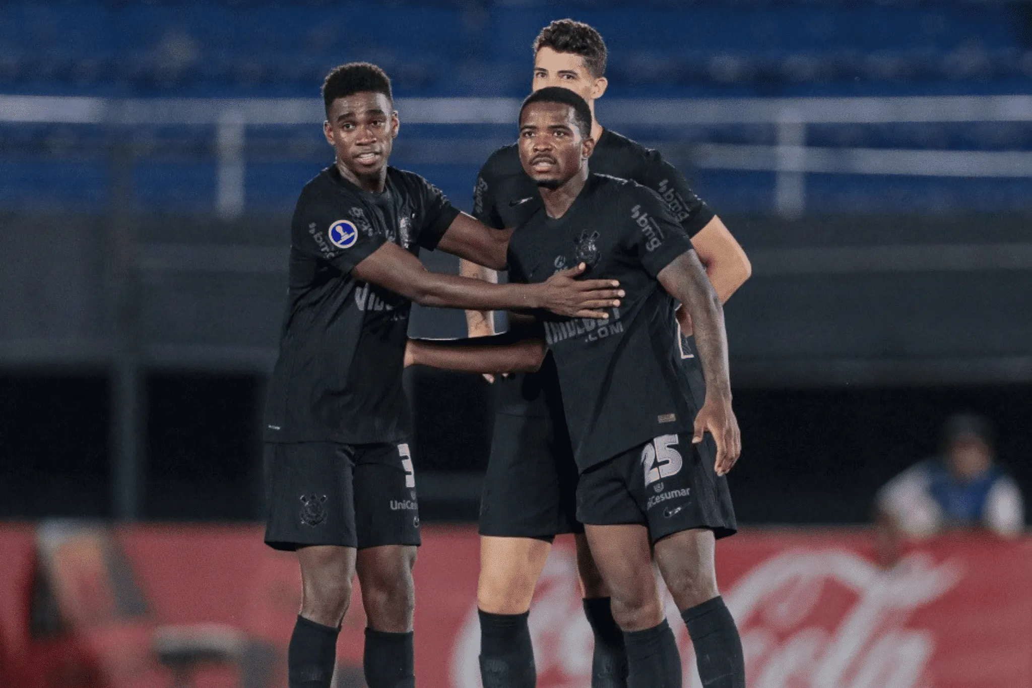 Ainda tentando resolver problemas de 2024, Corinthians define prioridade no mercado em 2025