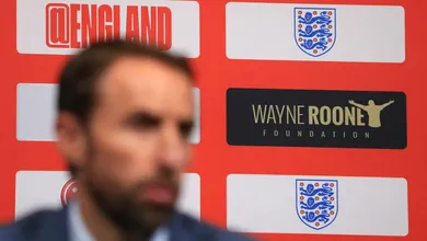 Southgate confirma Rooney e rebate os cr&iacute;ticos: &ldquo;Somos um pa&iacute;s estranho&rdquo;