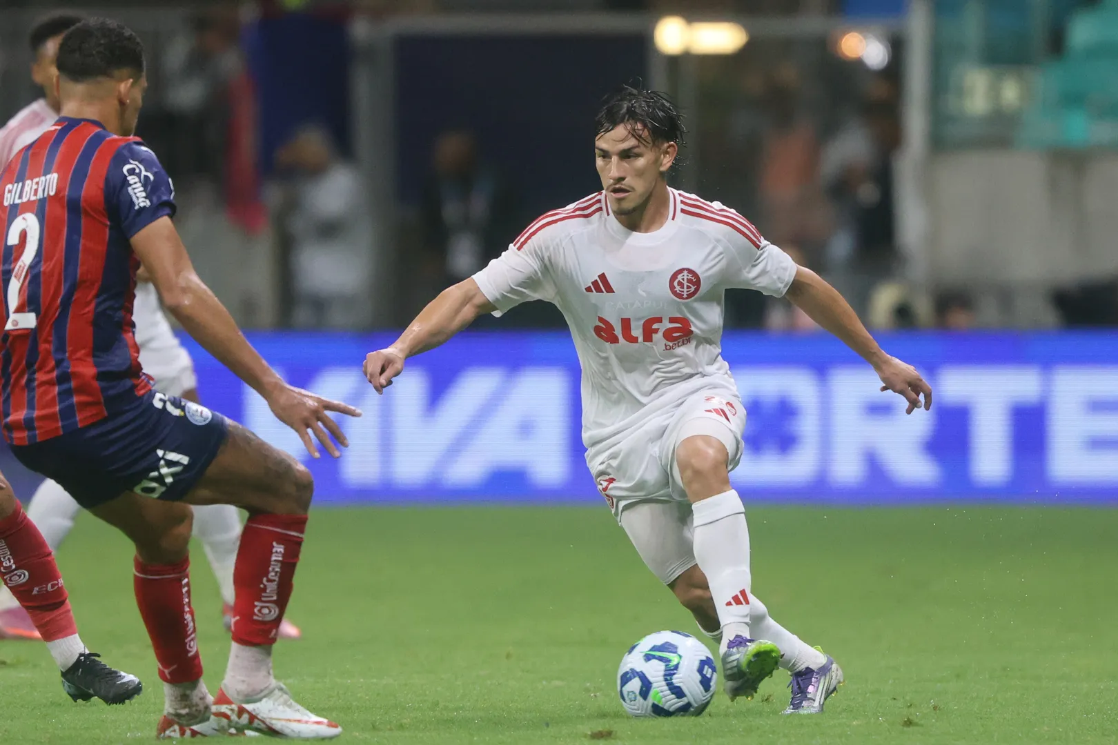 Bernabei em Bahia x Internacional