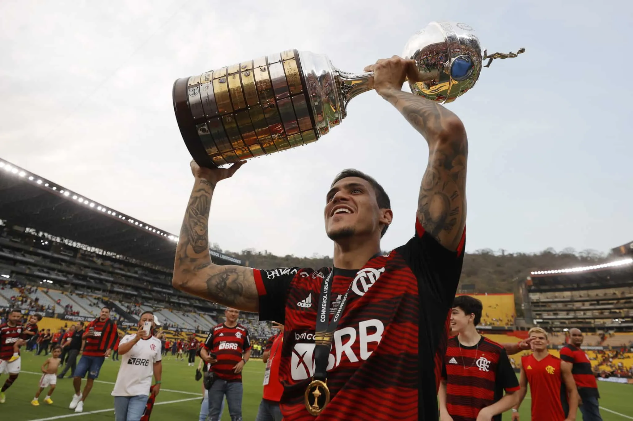 At&eacute; demorou a vir, mas o pr&ecirc;mio &ldquo;Rey de Am&eacute;rica&rdquo; &eacute; um belo reconhecimento ao 2022 de Pedro