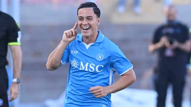 De esquecido a her&oacute;i: Camisa 10 da It&aacute;lia garante vantagem do Napoli na briga pelo t&iacute;tulo