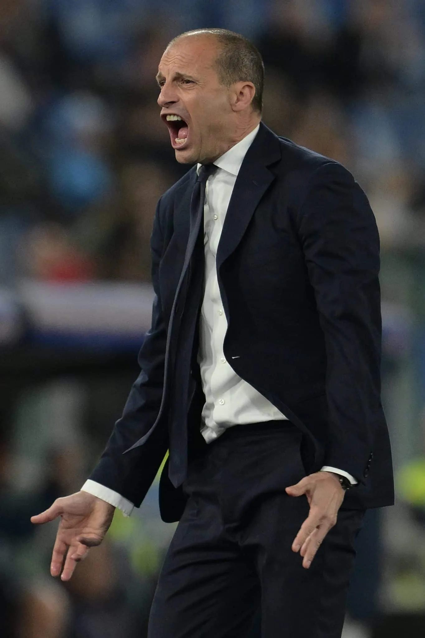 Clima esquentou no vesti&aacute;rio da Juventus com briga feia entre t&eacute;cnico e atletas