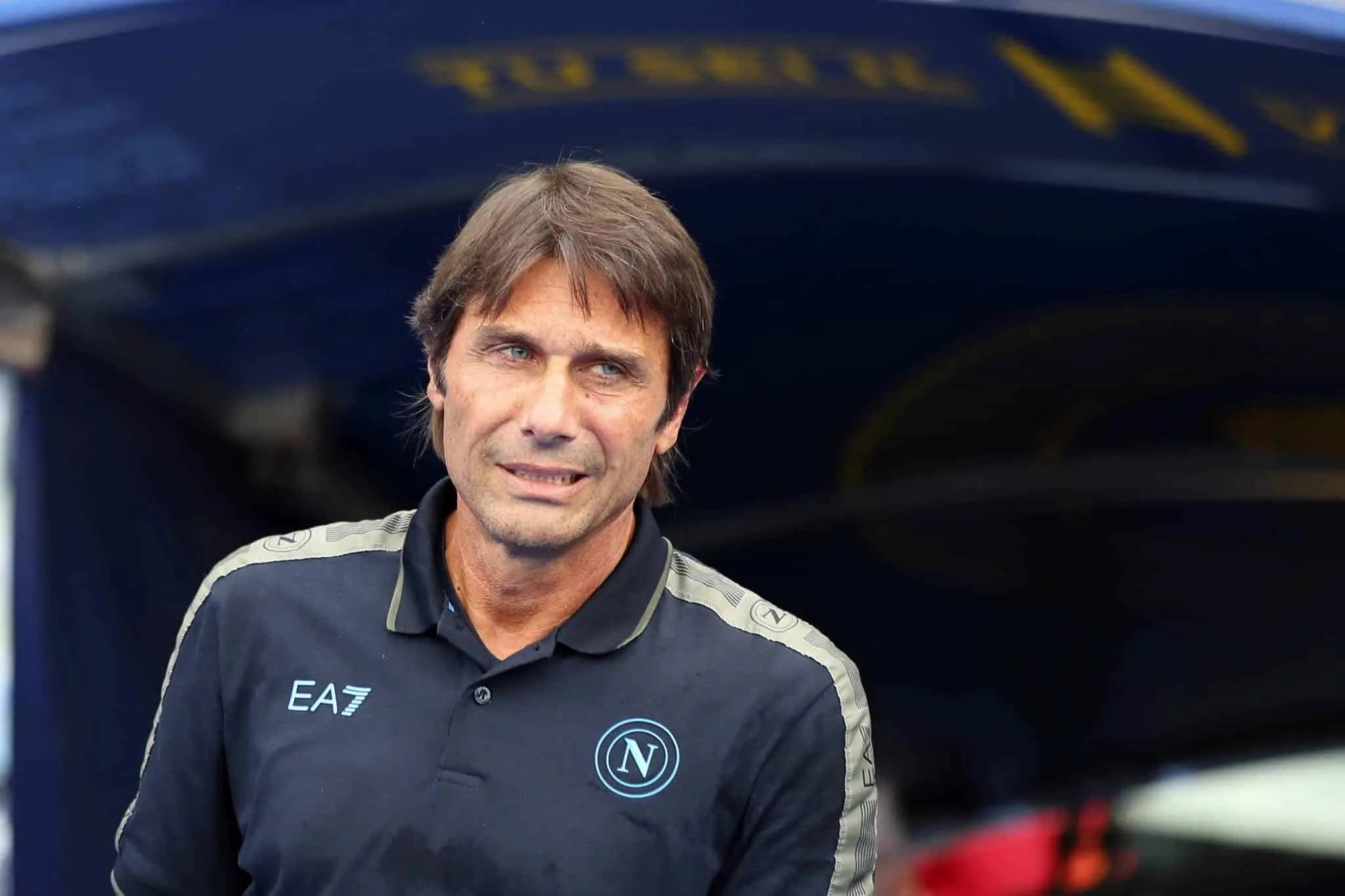 Napoli de Conte inicia trabalho com cr&iacute;tica &agrave; gest&atilde;o e vexame para candidato a rebaixamento