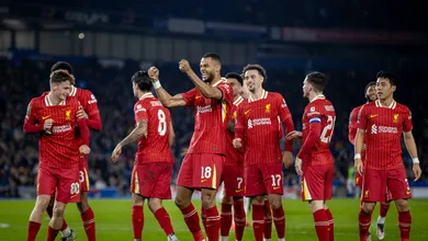 Liverpool toma sufoco do Brighton, mas conta com &lsquo;especialista&rsquo; em Copa para avan&ccedil;ar