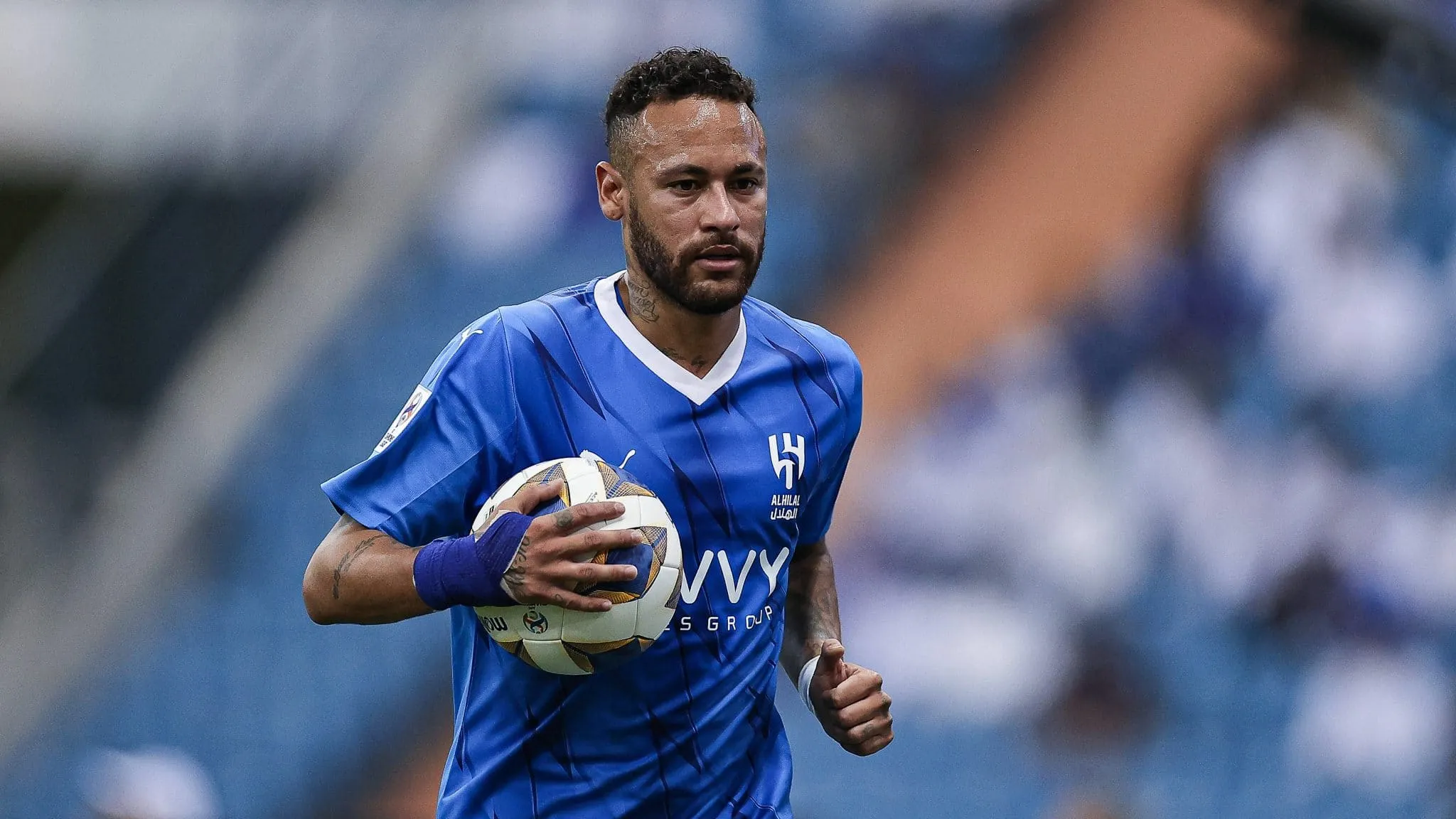 Neymar ganha data para voltar a jogar no Al-Hilal ap&oacute;s grave les&atilde;o no joelho