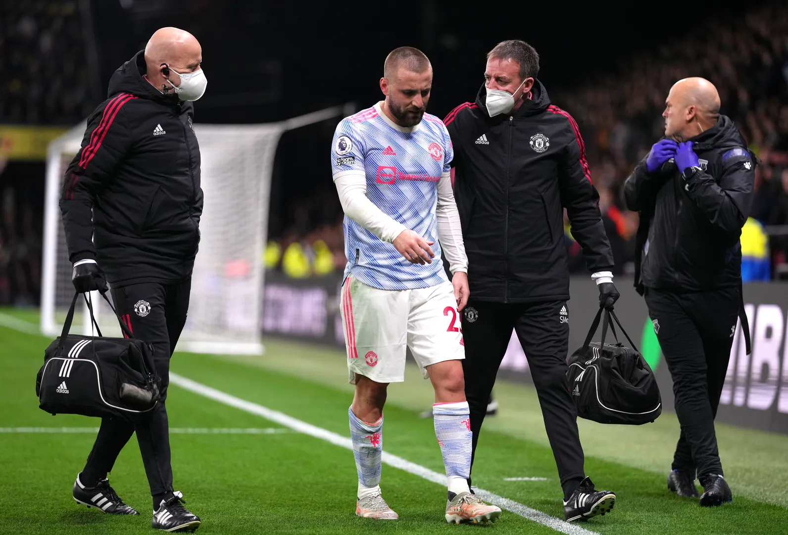 Foto: (Imago) - Luke Shaw tem sofrido com les&otilde;es no Manchester United