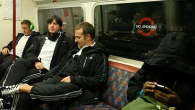 Tr&acirc;nsito? A Alemanha foi de metr&ocirc; para Wembley
