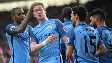 De Bruyne brilha nas assist&ecirc;ncias e se torna o maior gar&ccedil;om da Premier League