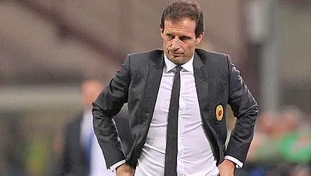 Allegri: &ldquo;&Aacute;rbitro influenciou decisivamente&rdquo;