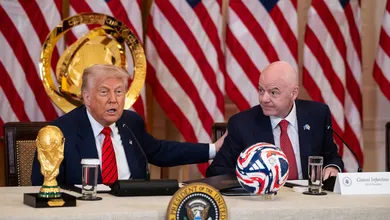 &lsquo;Com todo respeito, o futebol sobreviver&aacute; ao seu regime&rsquo;: O recado da Fifa a Trump