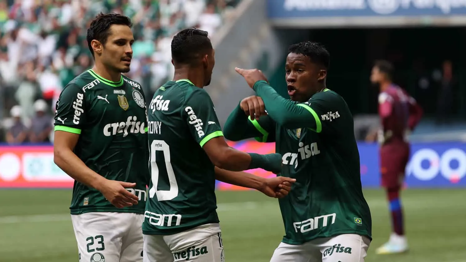 Bicampe&atilde;o com goleada na final, Palmeiras fez do Paulista de 2023 uma continua&ccedil;&atilde;o de seu 2022 vencedor