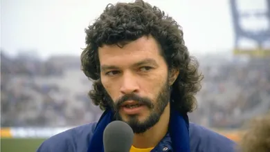 Dez anos sem o Doutor: quando o t&eacute;cnico S&oacute;crates tentou instaurar a democracia em Cabo Frio