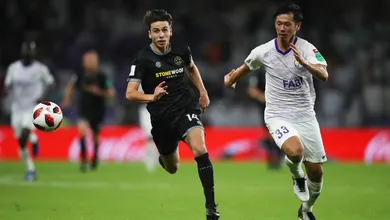 Mundial tem abertura movimentada, Team Wellington amea&ccedil;a zebra, mas Al Ain avan&ccedil;a