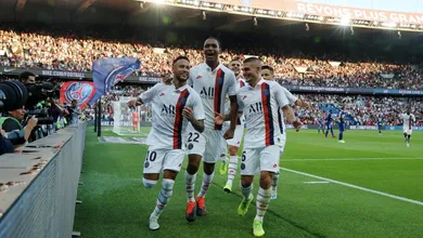 Volta de Neymar teve faixas com ofensas ao brasileiro, vaias e gola&ccedil;o que decidiu jogo para o PSG