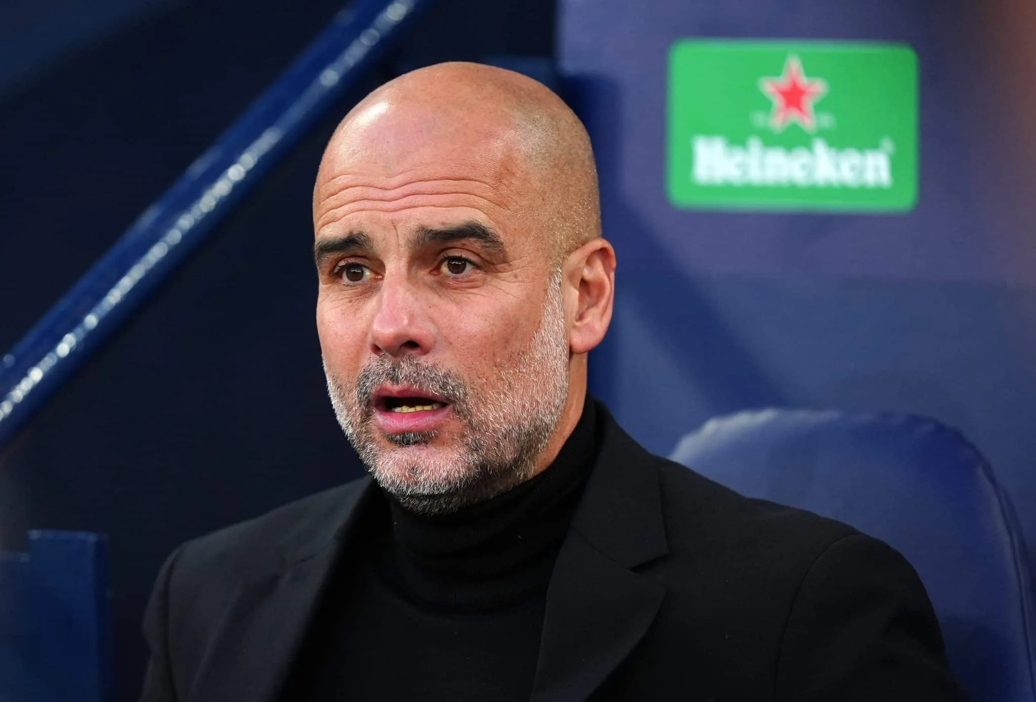 Titular do Manchester City est&aacute; implorando para jogar no Barcelona