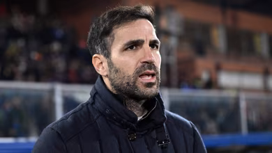 F&agrave;bregas detona sua equipe ap&oacute;s empate: &lsquo;Acham que est&atilde;o no Bayern&rsquo;