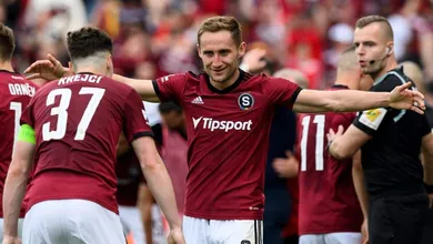 O Sparta Praga foi capaz de uma excelente rea&ccedil;&atilde;o na tabela para reconquistar o Campeonato Tcheco ap&oacute;s nove anos