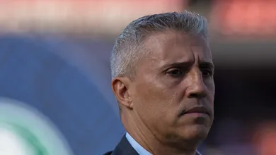 Entenda por que atacante xod&oacute; de Crespo foi escanteado no S&atilde;o Paulo