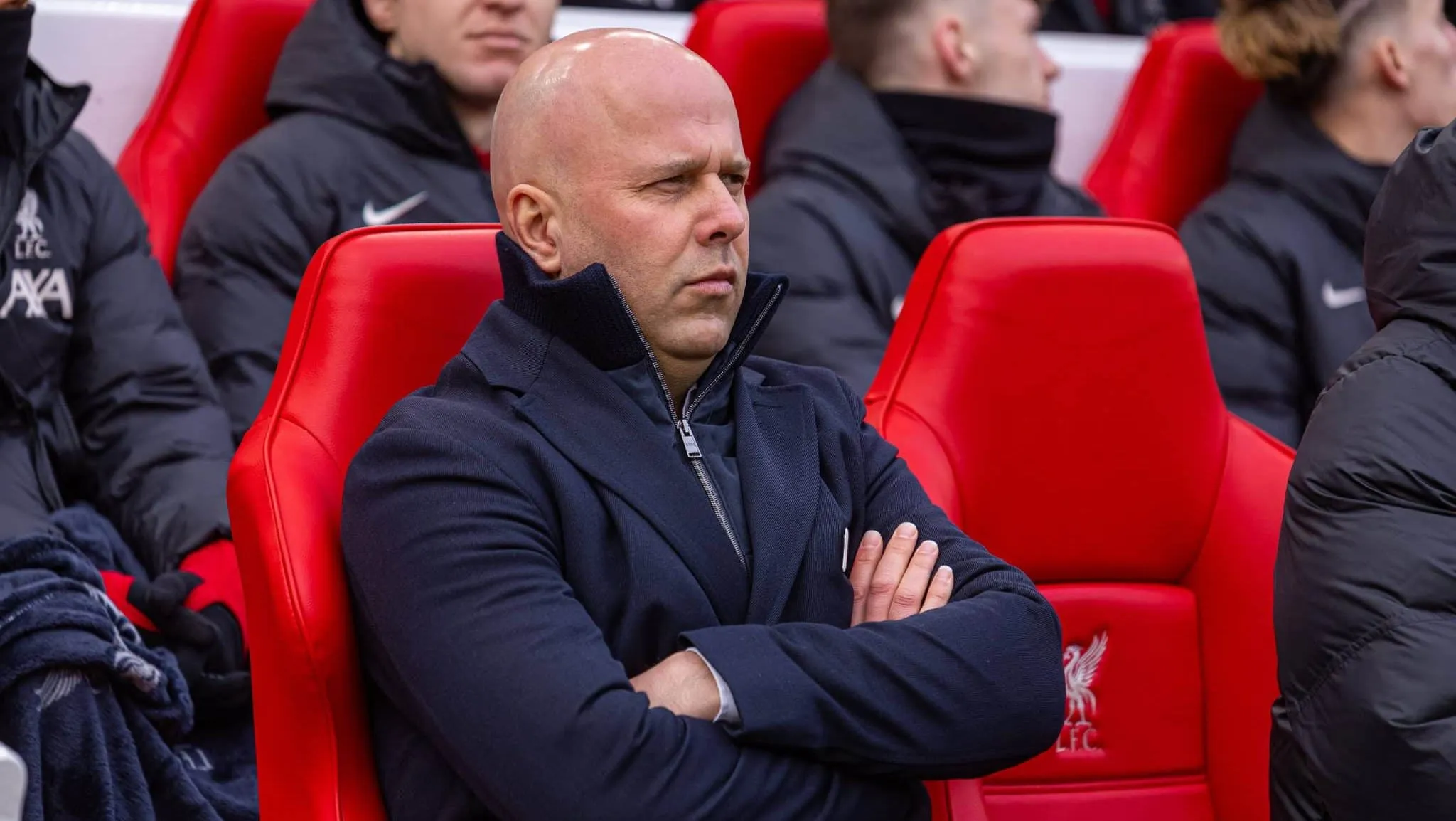 &lsquo;Fiquei insatisfeito com o esfor&ccedil;o dele&rsquo;: T&eacute;cnico do Liverpool exige rea&ccedil;&atilde;o de contestado