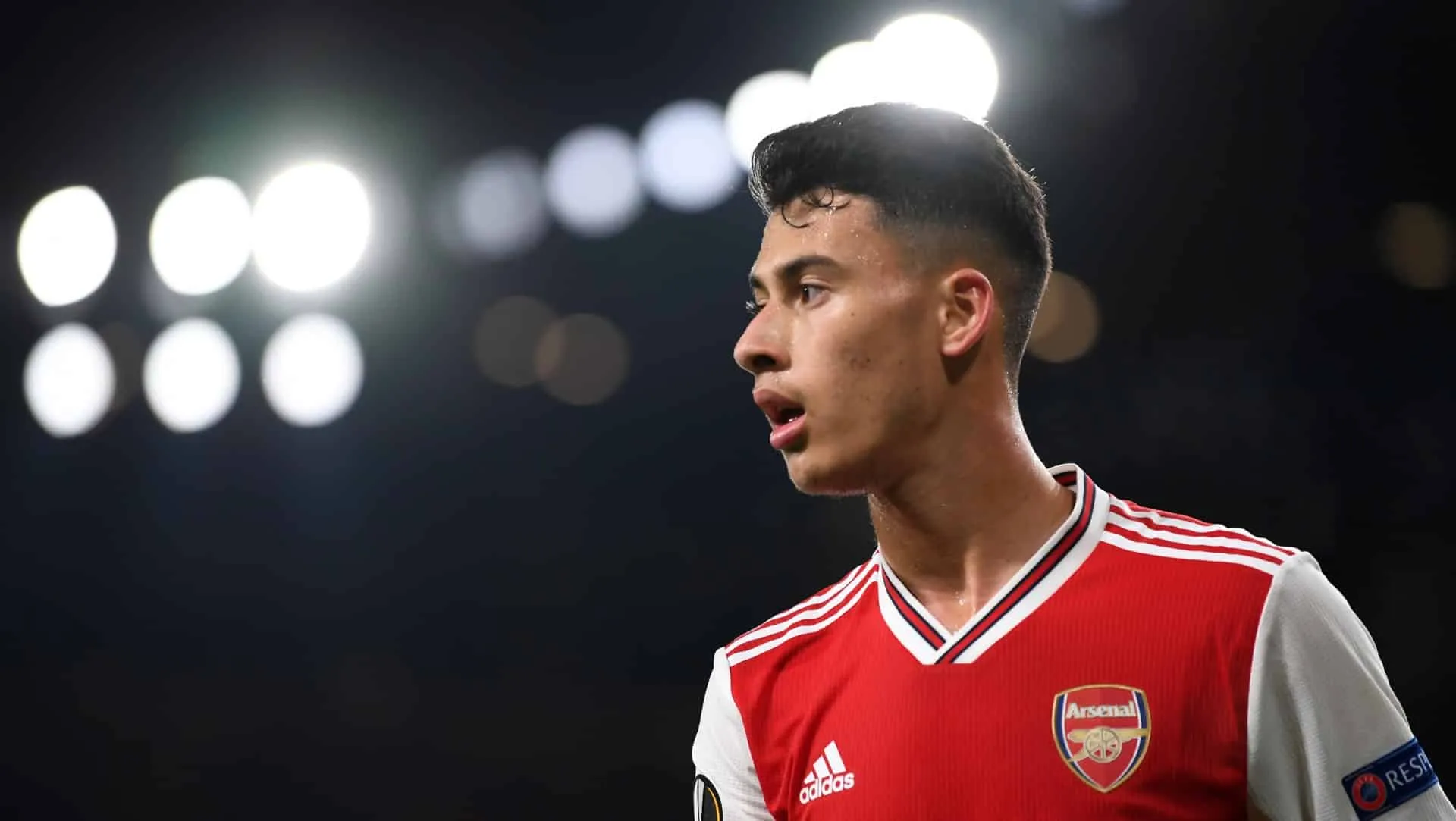 Van Persie: &ldquo;Gabriel Martinelli me parece muito bom, tem tudo para se tornar um grande jogador&rdquo;