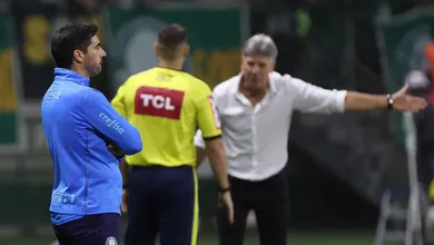 Palmeiras x Gr&ecirc;mio: Desnivelados no campo, Abel e Renato empatam em elogios