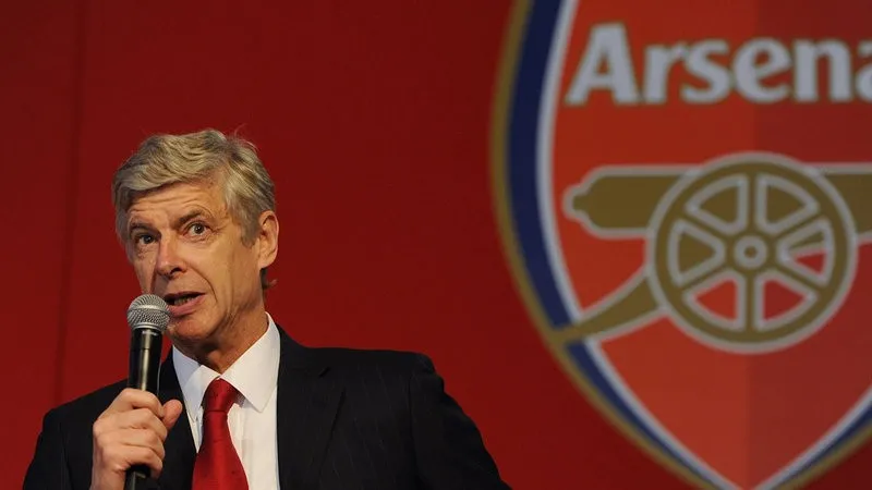 Arteta defende decis&otilde;es de Wenger no Arsenal