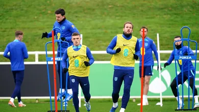 Tottenham na Bundesliga? Ap&oacute;s Kane e Dier, Bayern de Munique agora quer contratar Trippier