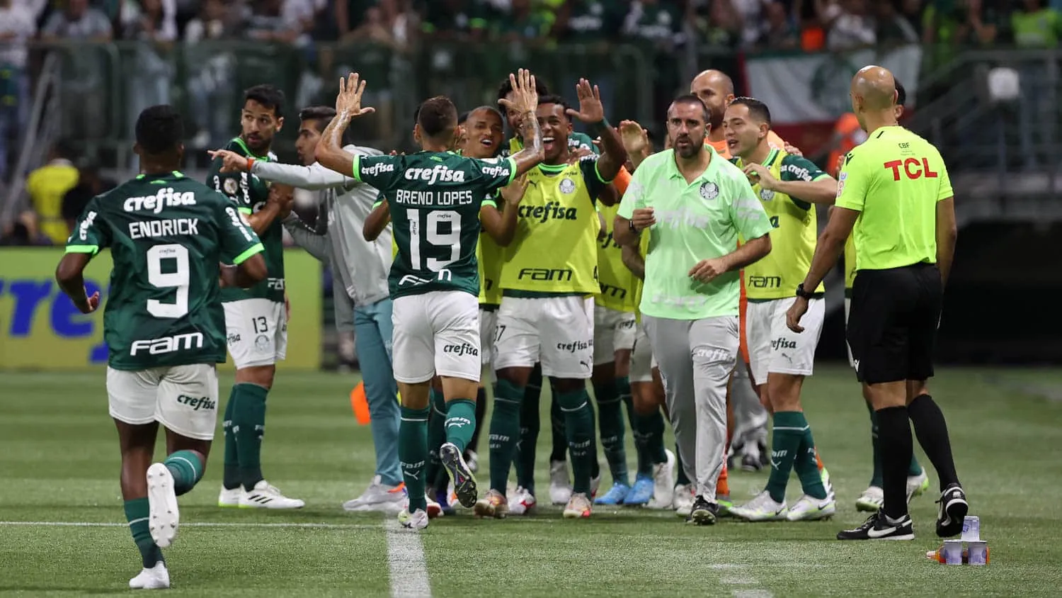 Palmeiras que humilhou S&atilde;o Paulo &eacute; o novo time de Abel? Esquema e escala&ccedil;&atilde;o ser&atilde;o mantidos?