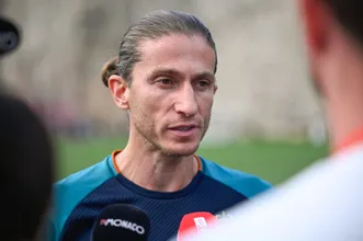 &lsquo;Ele &eacute; de alto n&iacute;vel, realmente excelente&rsquo;: Filipe Luis se empolga com refor&ccedil;o do Monaco
