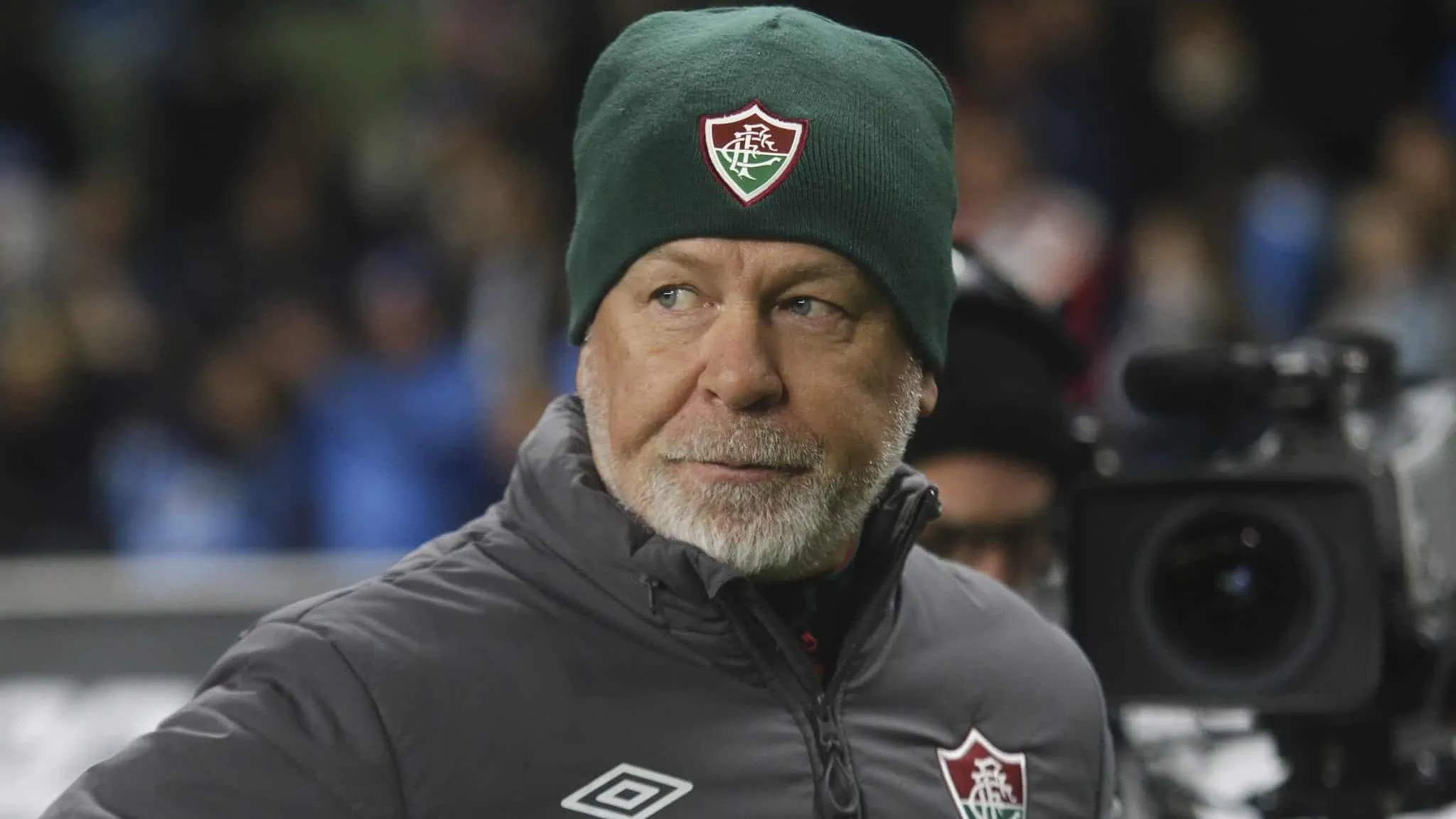 Muito al&eacute;m da cr&iacute;tica de Ganso: vesti&aacute;rio do Fluminense tem cobran&ccedil;as ap&oacute;s derrota