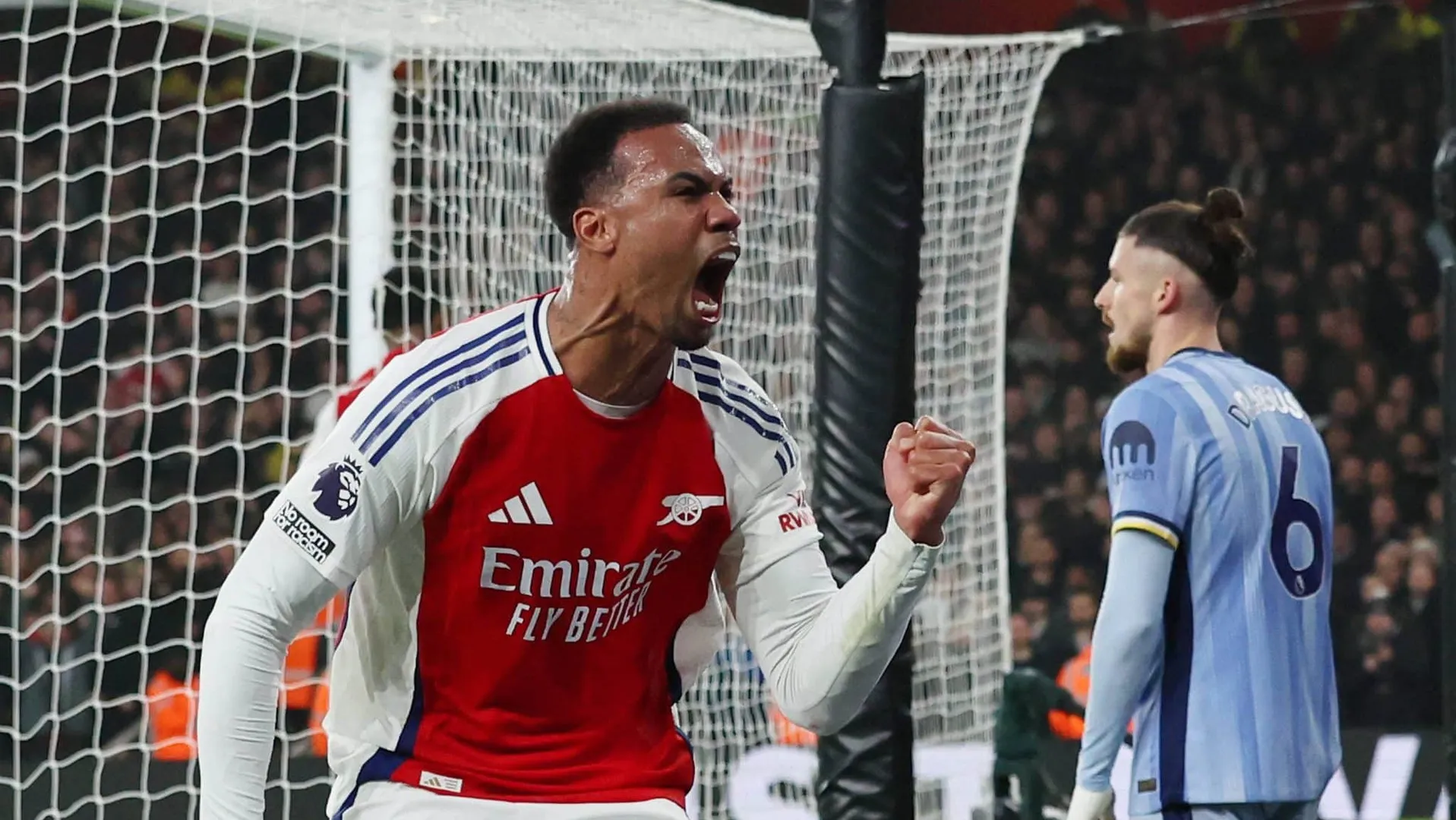 Gabriel Magalh&atilde;es participou do gol de empate do Arsenal
