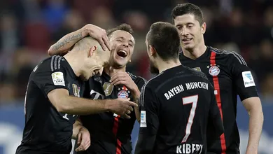 Bayern s&oacute; precisou de um pouco de efici&ecirc;ncia para vencer o Augsburg