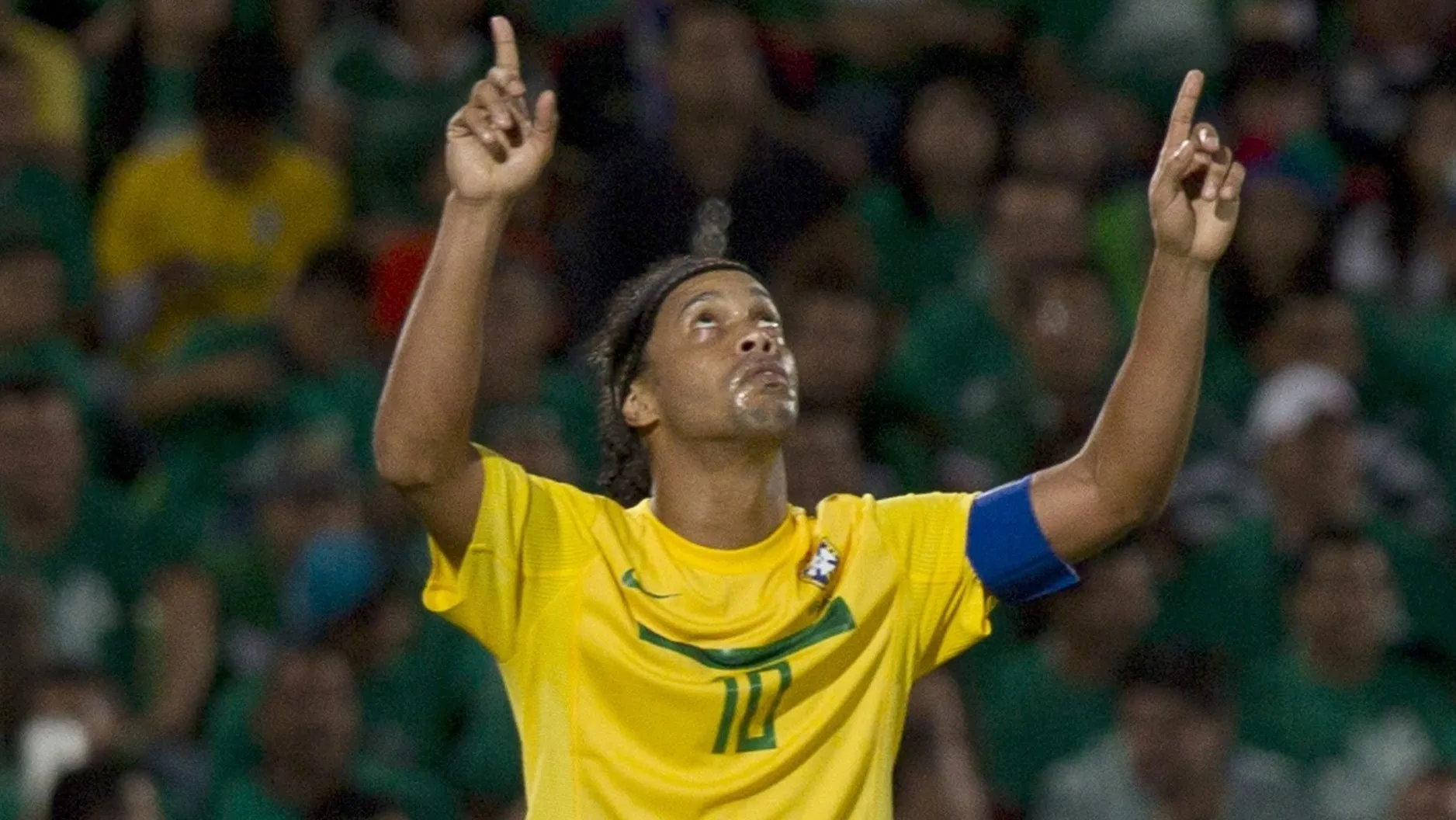 Ronaldinho &eacute; um dos s&iacute;mbolos da terra arrasada da Copa de 2006