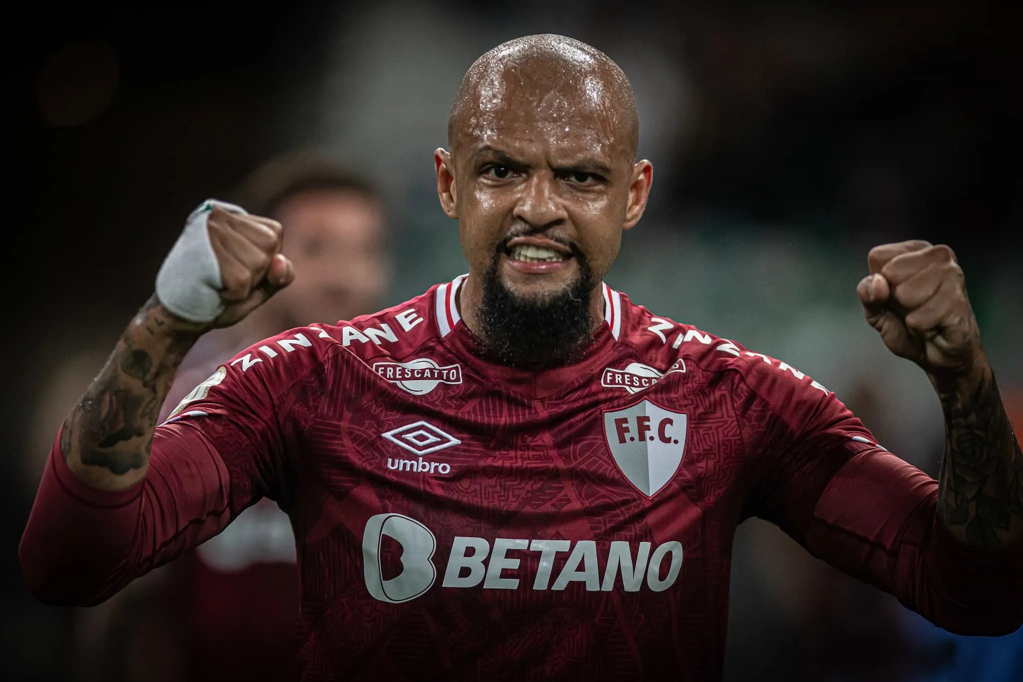 Ap&oacute;s renova&ccedil;&otilde;es, Fluminense ter&aacute; os dois jogadores mais velhos do pa&iacute;s em 2024