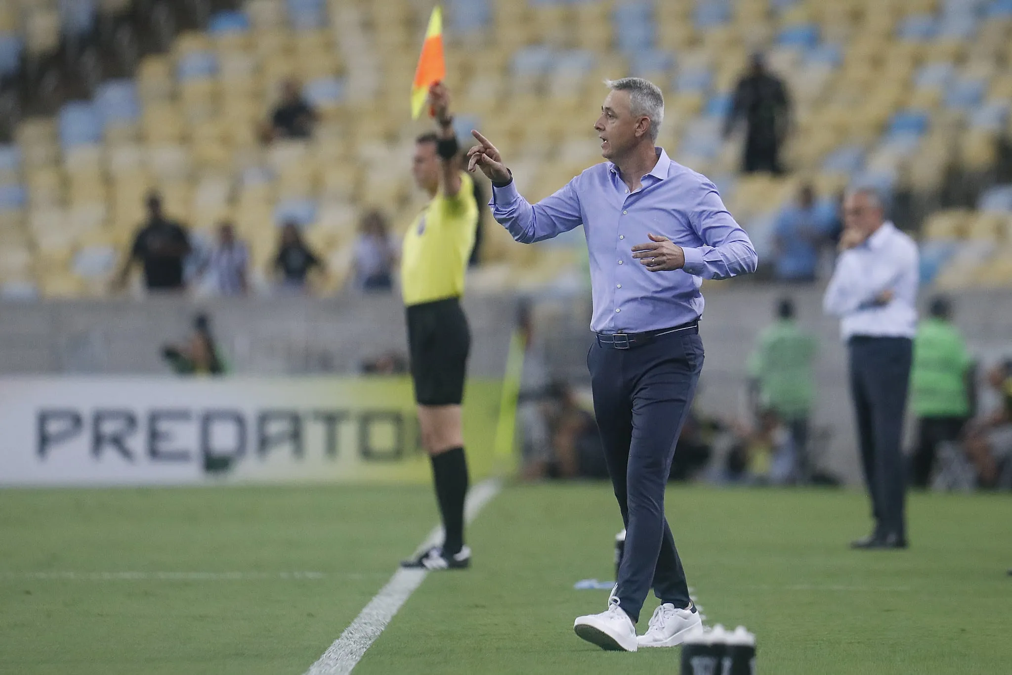 &lsquo;Capricho do futebol&rsquo;: com o imponder&aacute;vel, Tiago Nunes tenta explicar mais um gol no fim sofrido pelo Botafogo