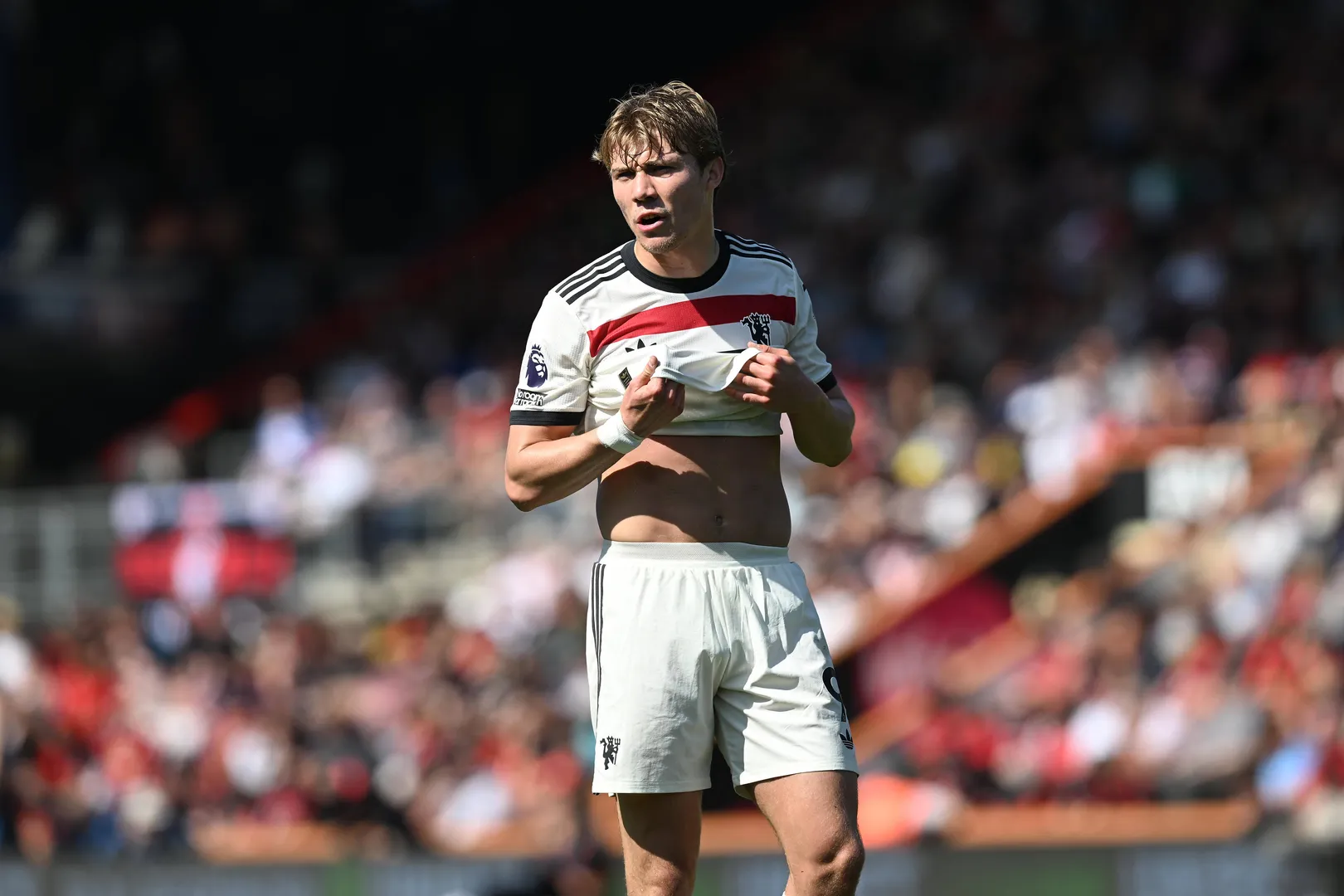 Hojlund em a&ccedil;&atilde;o pelo Manchester United