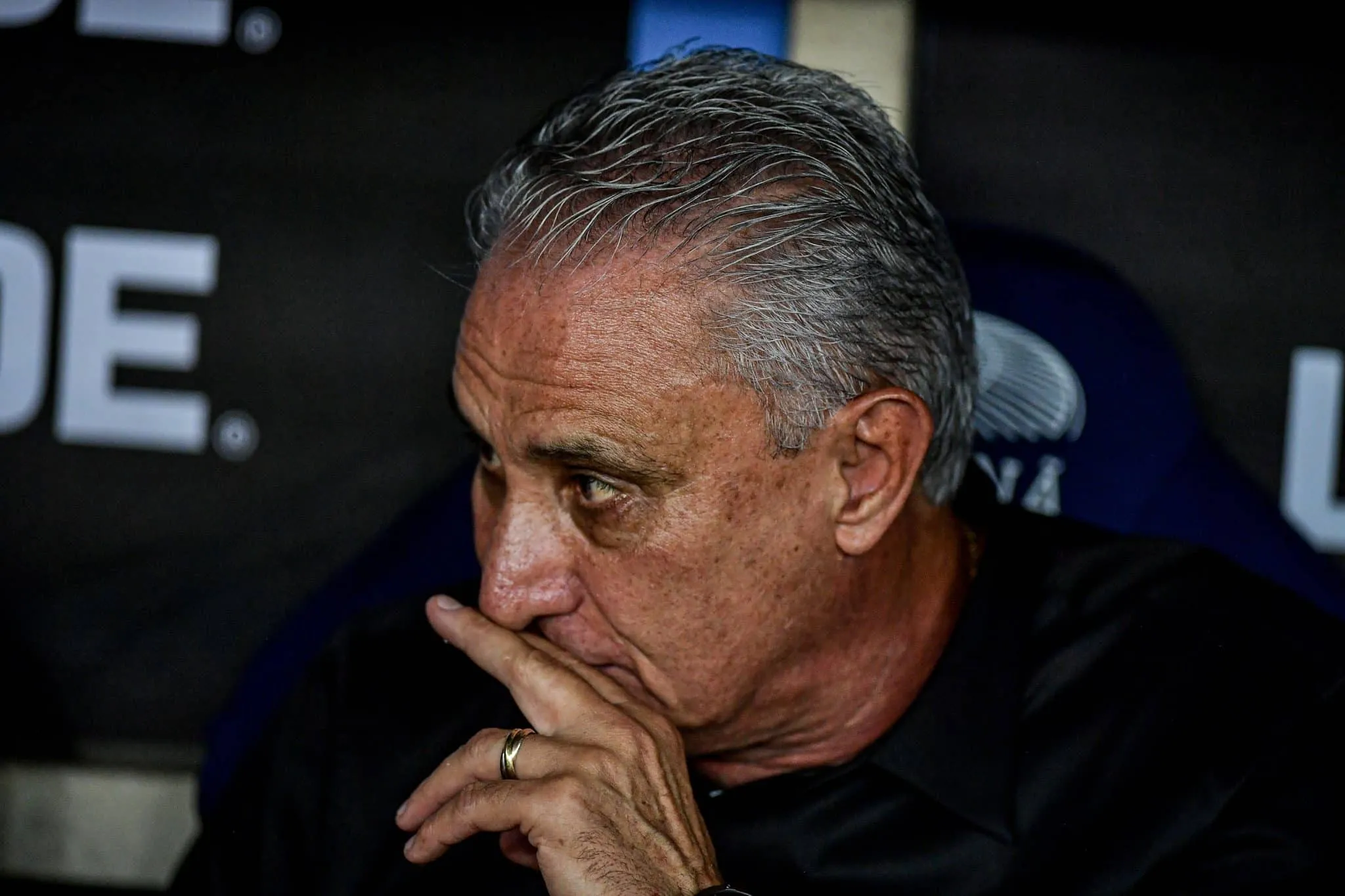 Diferen&ccedil;a no desempenho como mandante e visitante pode explicar oscila&ccedil;&atilde;o do Flamengo