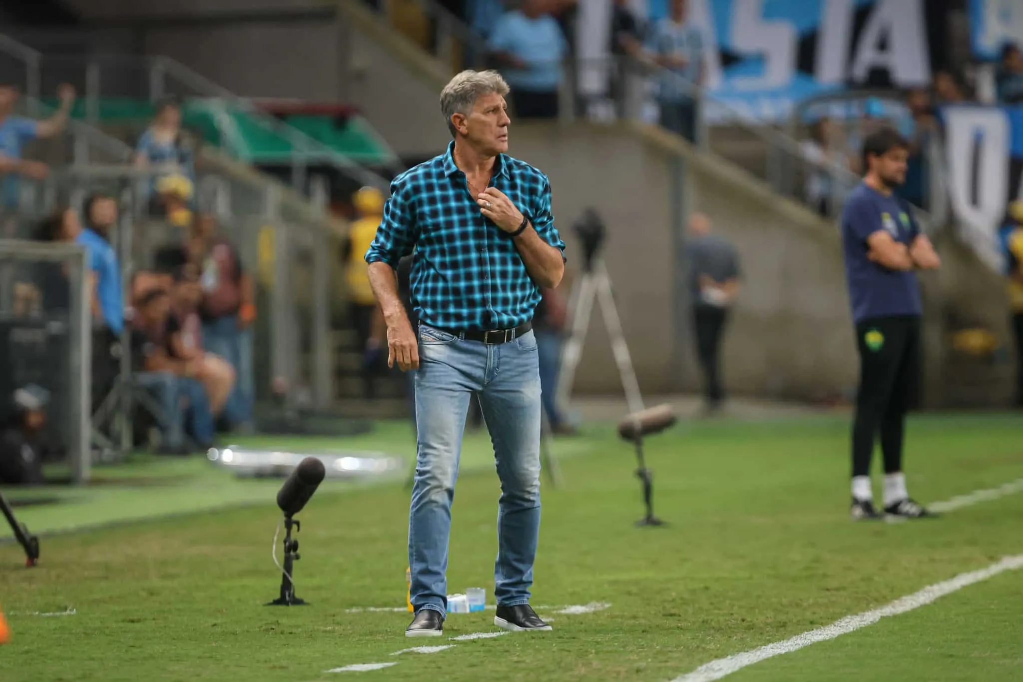Renato explica melhora defensiva e comemora momento do Gr&ecirc;mio antes de decis&atilde;o