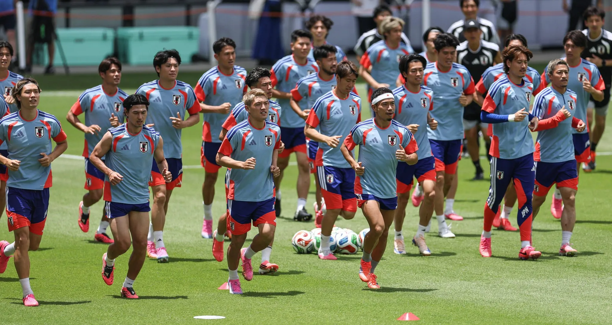 Sele&ccedil;&atilde;o japonesa em treino