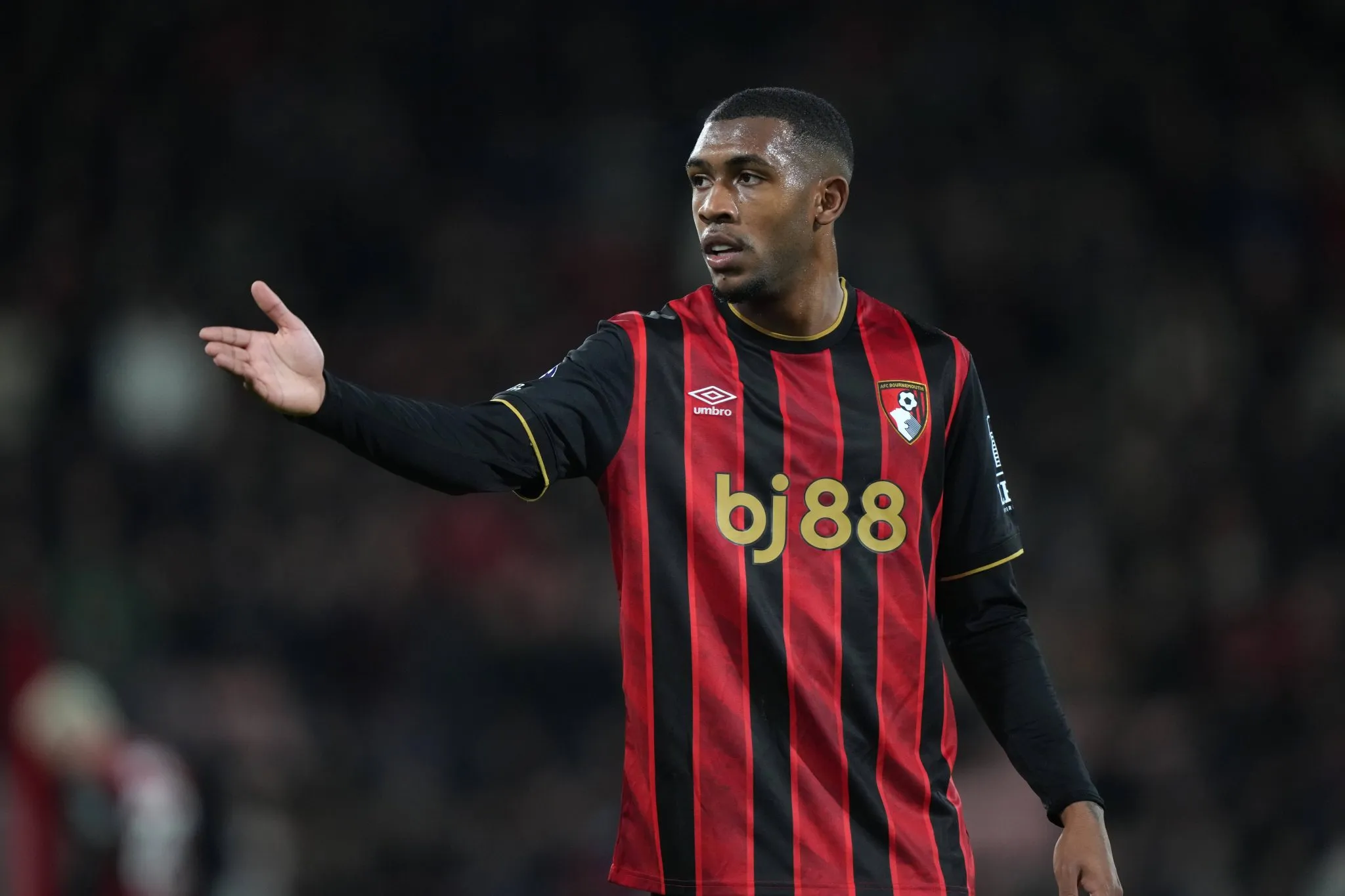 Rayan em jogo do Bournemouth na Premier League