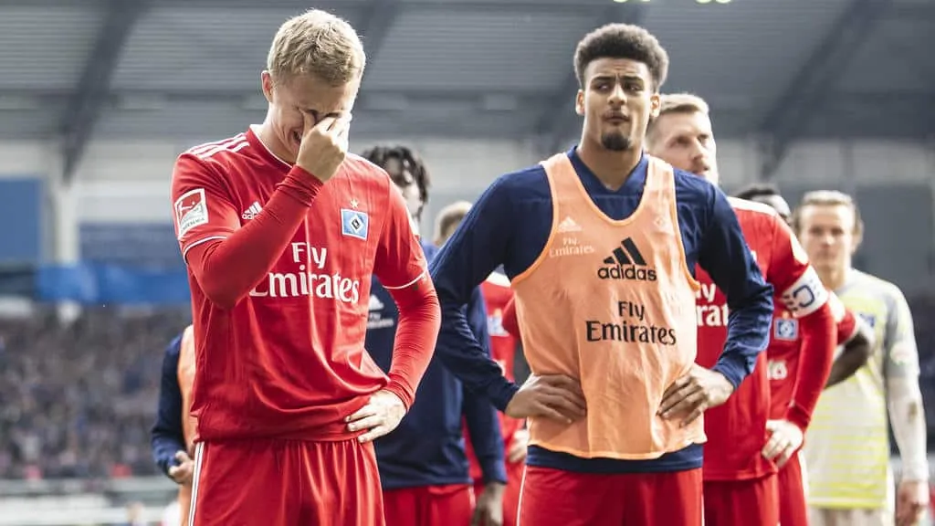 O drama do Hamburgo se amplia, agora com a certeza de que n&atilde;o sair&aacute; da segundona nesta temporada