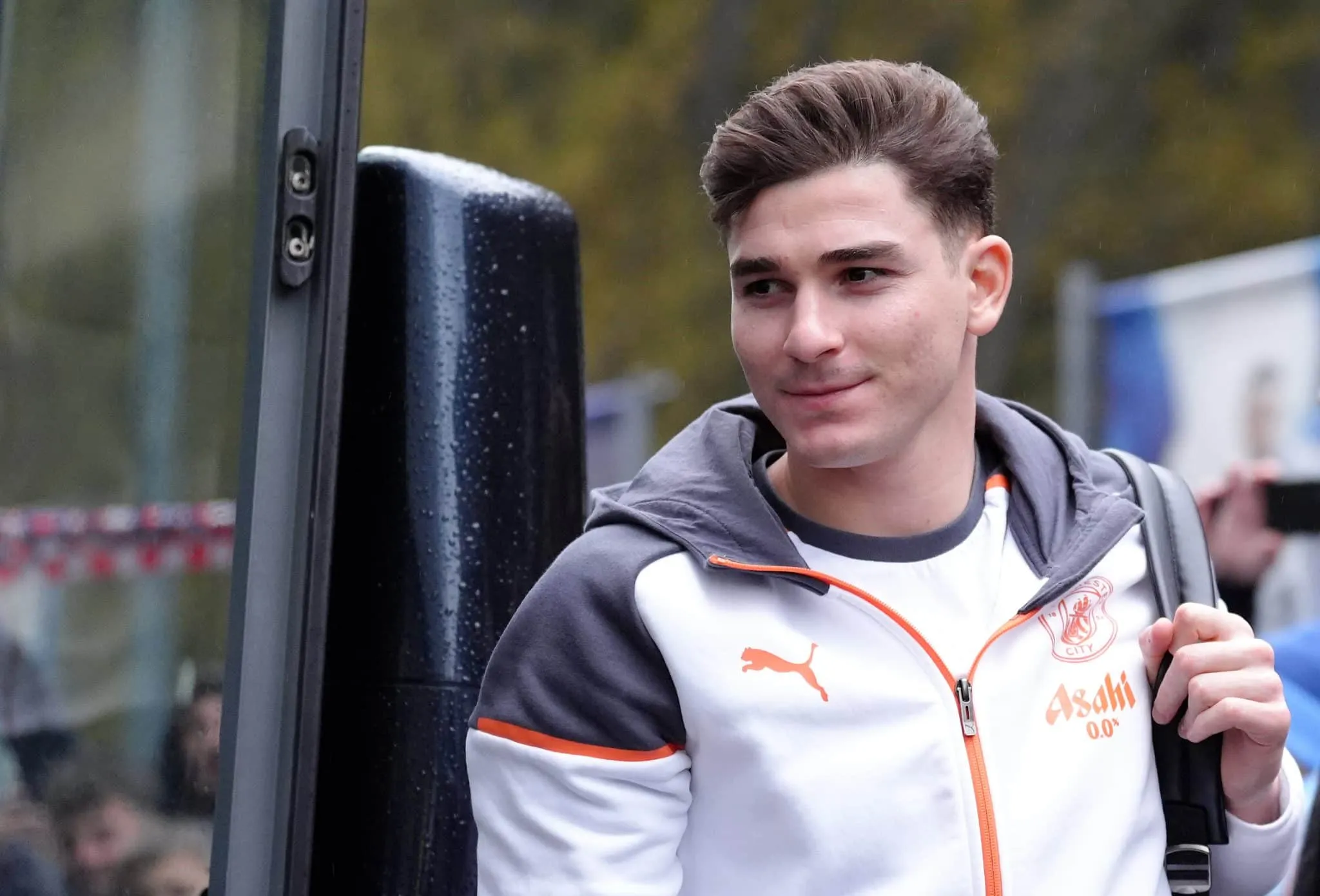 O que precisa acontecer para Julian &Aacute;lvarez deixar o City rumo &agrave; Espanha