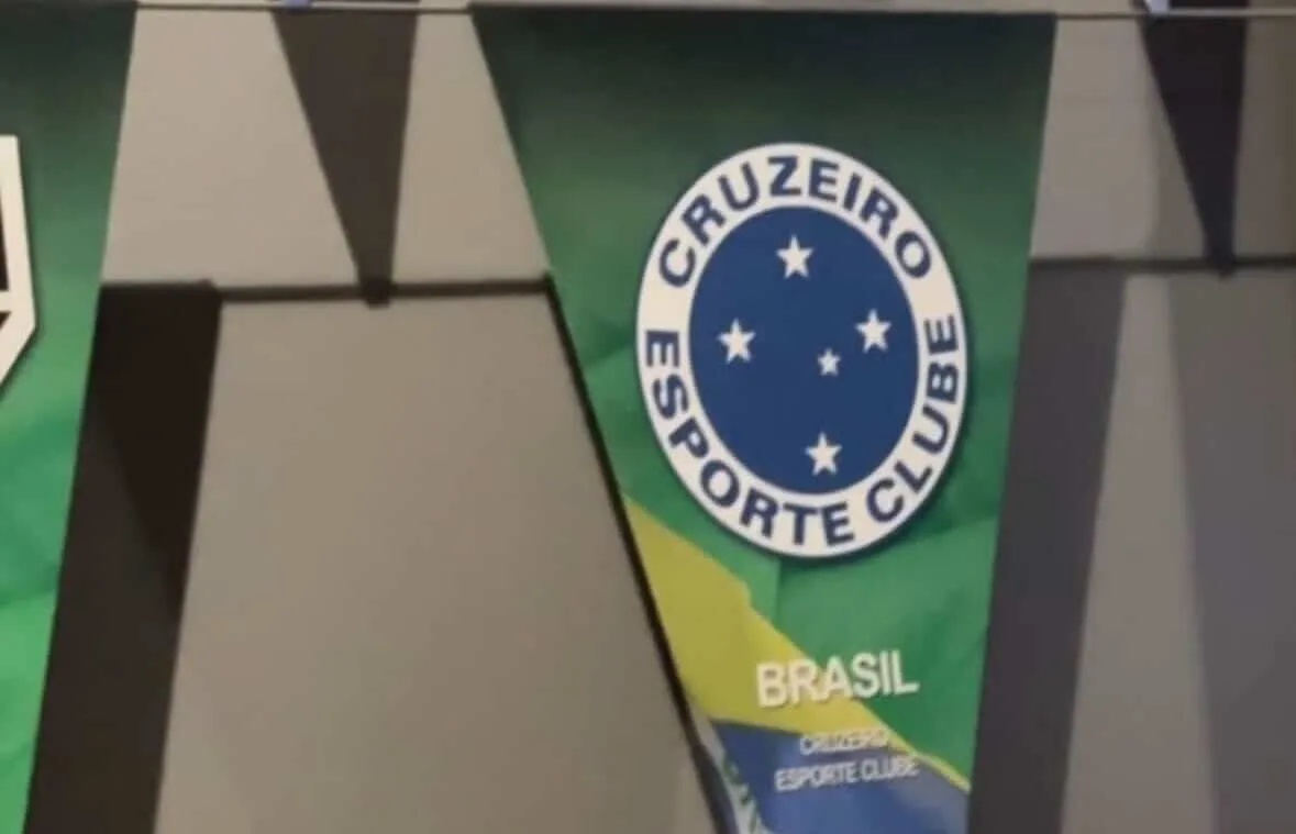 Fl&acirc;mula do Cruzeiro no Museu da Conmebol