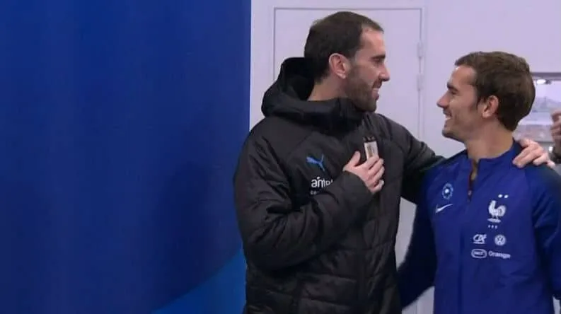 Nem a les&atilde;o impediu God&iacute;n de cumprir seu papel como l&iacute;der no Fran&ccedil;a 1&times;0 Uruguai