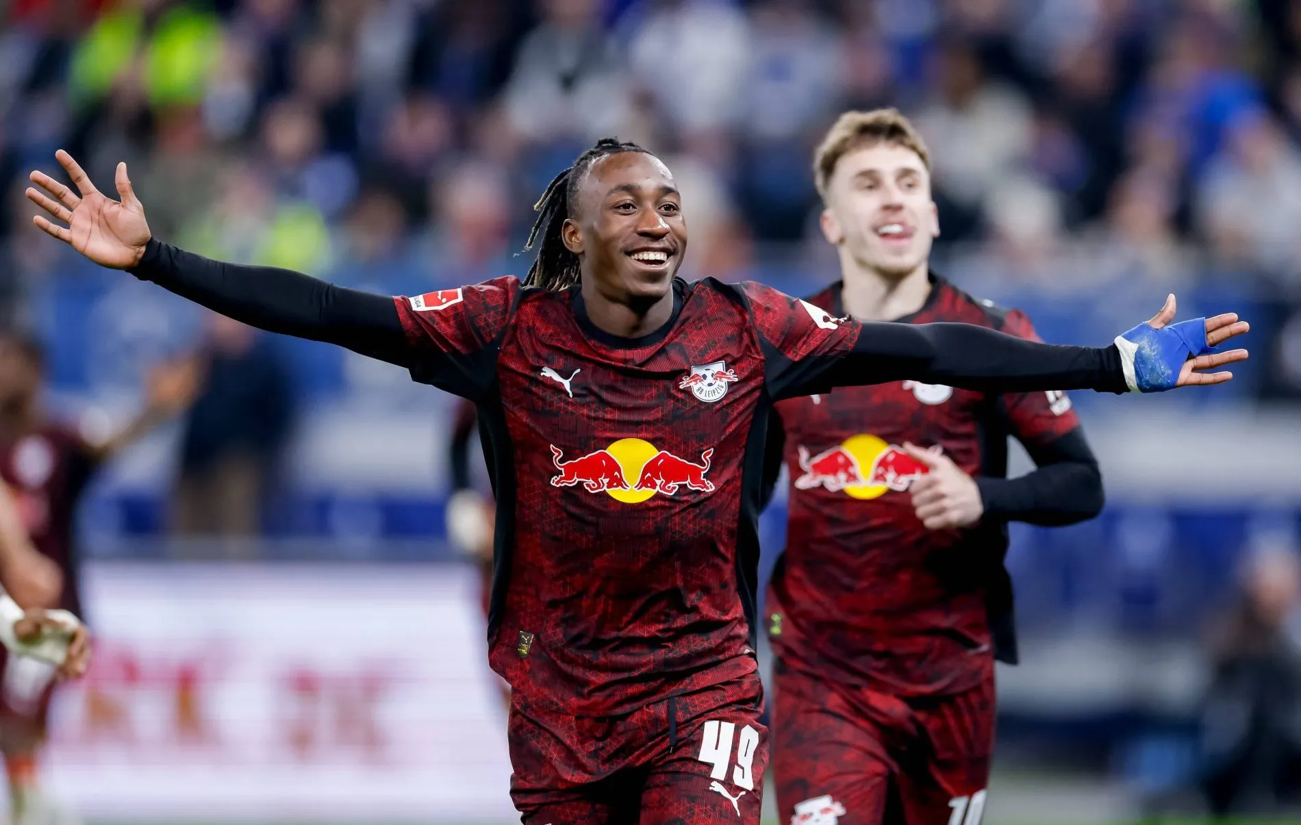 Manchester United ter&aacute; de quebrar recorde de transfer&ecirc;ncia se quiser fechar com destaque da Bundesliga
