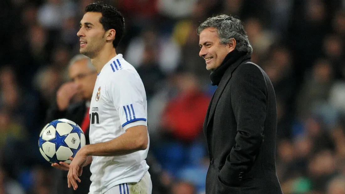 Arbeloa exalta legado de Mourinho no Real Madrid e diz que sofreu por defend&ecirc;-lo