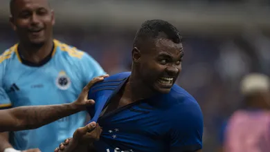 Cruzeiro e Am&eacute;rica-MG empatam em jogo fraco e se complicam no Brasileir&atilde;o