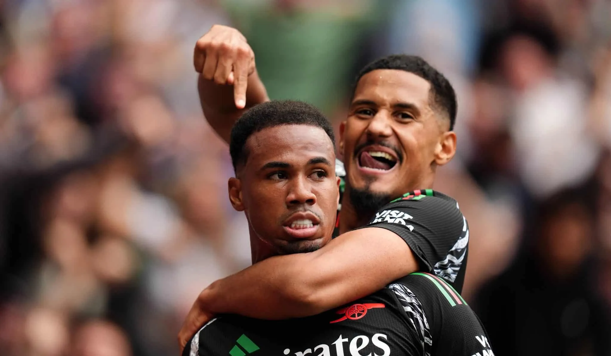 Alvo do Real Madrid, Saliba pode deixar o Arsenal e financiar chegada de joia do Dortmund
