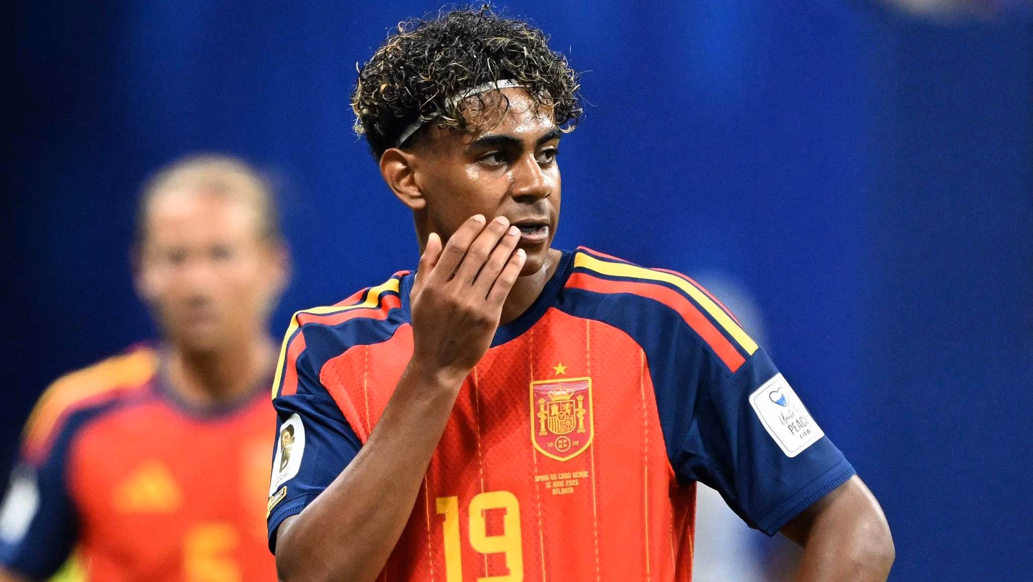 Yamal em a&ccedil;&atilde;o pela Espanha na estreia da Copa do Mundo