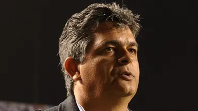 Ney Franco: &ldquo;Ganso e Jadson v&atilde;o disputar um lugar no time&rdquo;